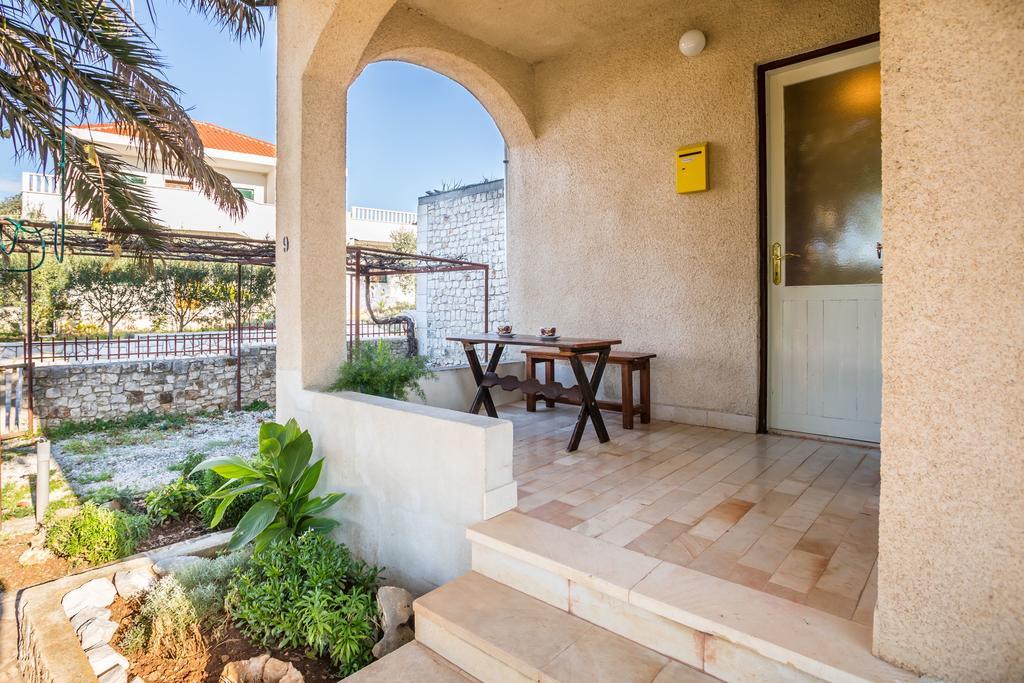 Apartment Srecko Vinišće Zewnętrze zdjęcie