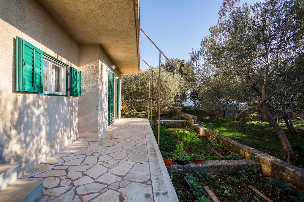 Apartment Srecko Vinišće Zewnętrze zdjęcie