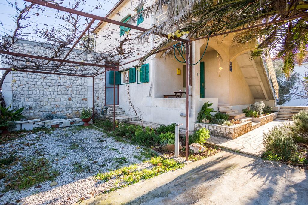 Apartment Srecko Vinišće Zewnętrze zdjęcie