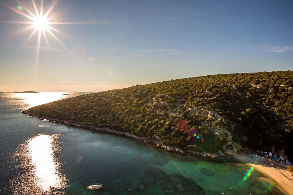 Apartment Srecko Vinišće Zewnętrze zdjęcie