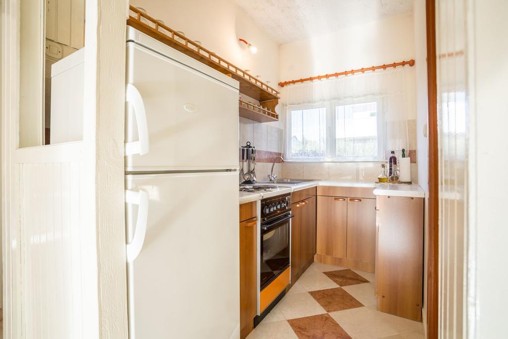 Apartment Srecko Vinišće Zewnętrze zdjęcie