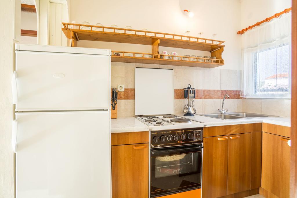 Apartment Srecko Vinišće Zewnętrze zdjęcie