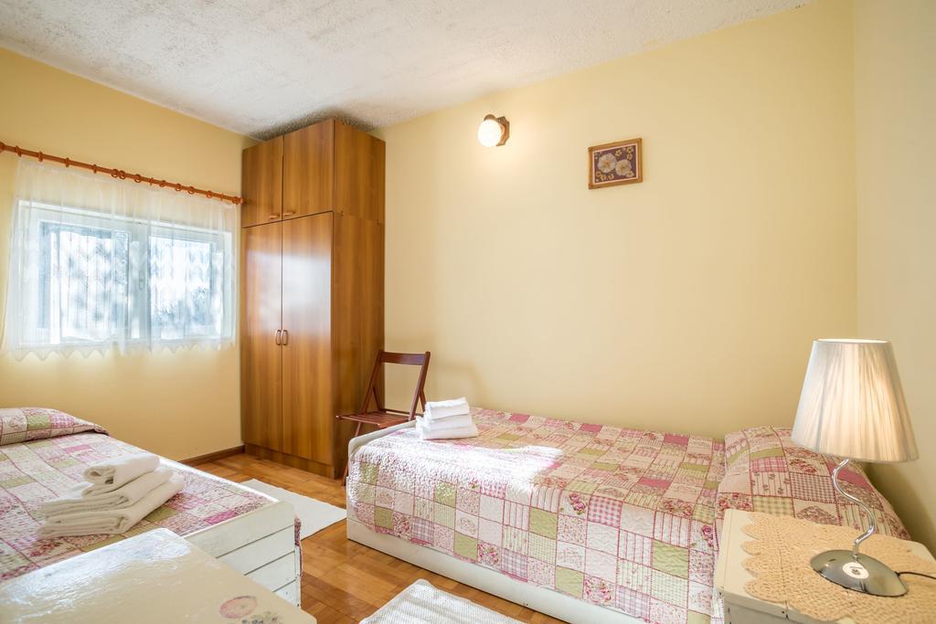 Apartment Srecko Vinišće Zewnętrze zdjęcie